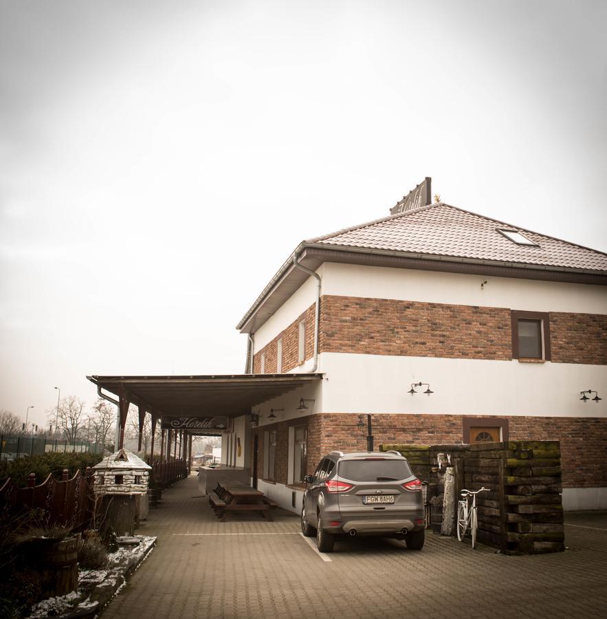 Apartamentowiec Kuzniar Kostrzyn nad Odra Extérieur photo